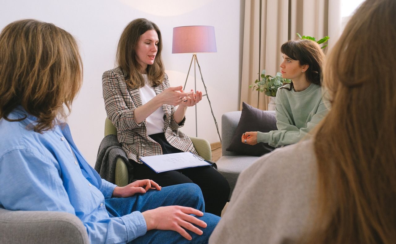 How Families Can Navigate Alcohol Dependency